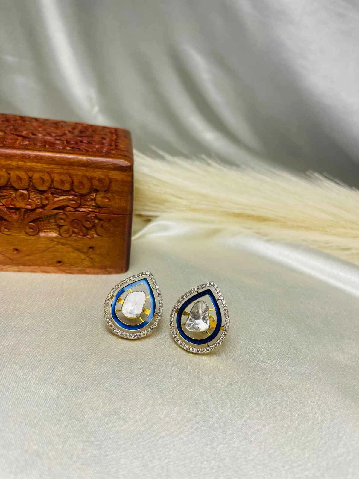 saaz earrings Diamond Polki Open Setting Gold Jewellery