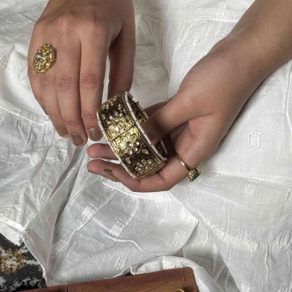 Nizaz Bracelet