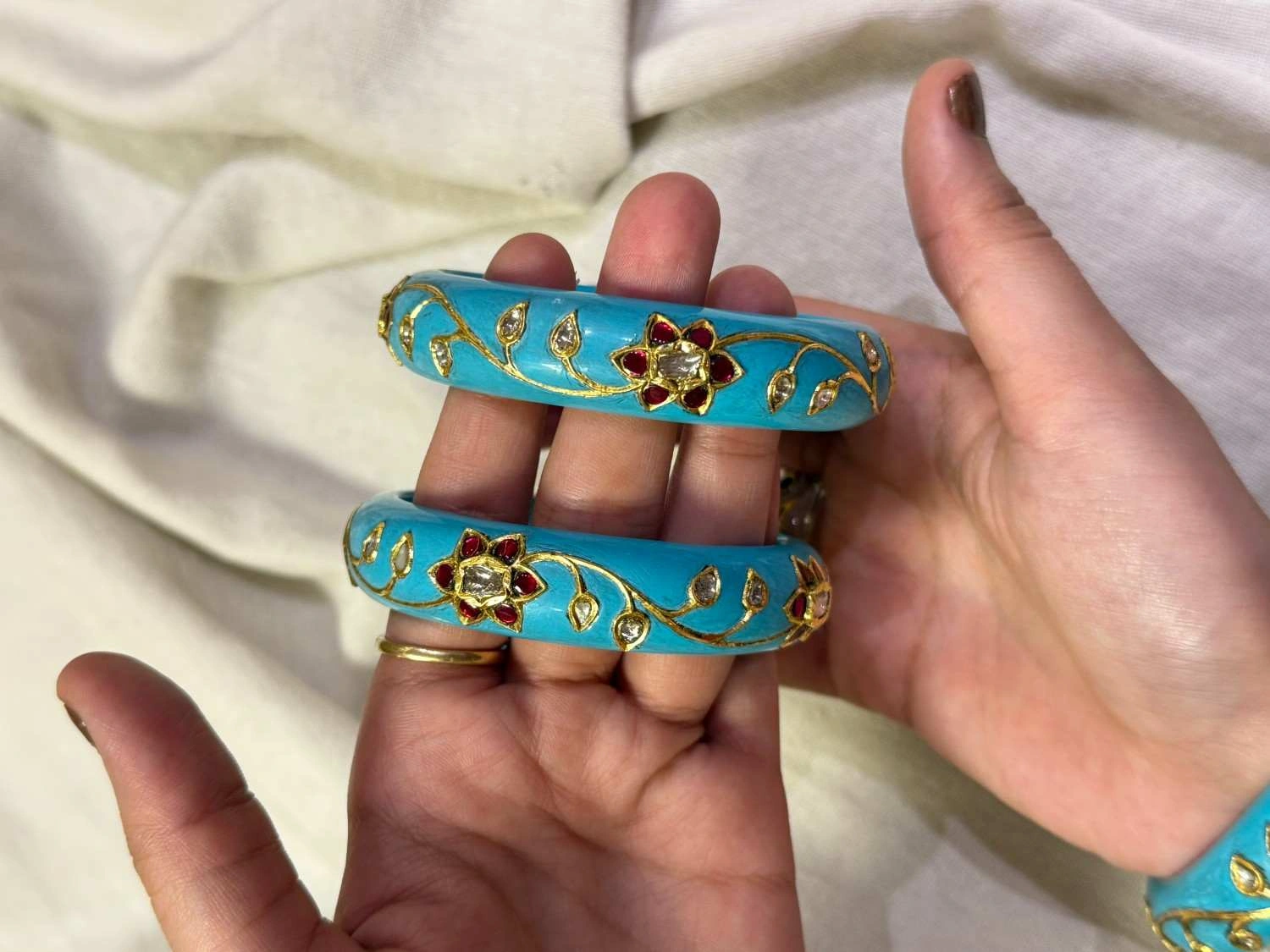 IMG_1809-100kb purvani bangles front