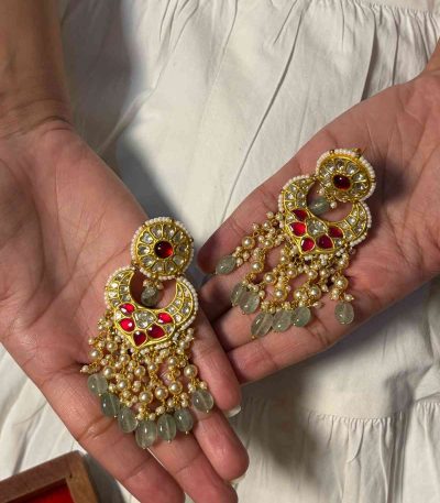 Gold jewellery