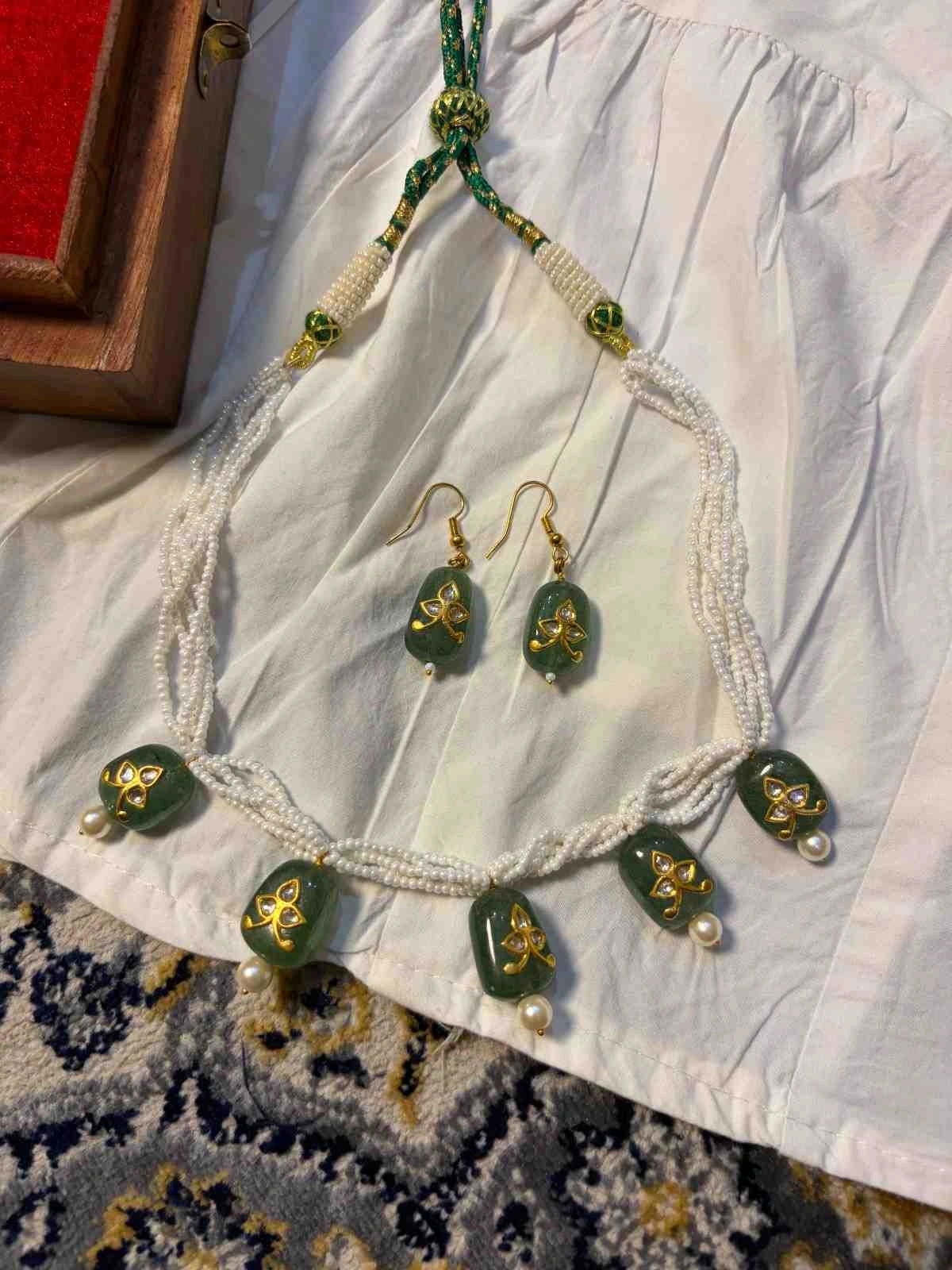 antique stone Jewellery 22K antique stone jewellery with detailed Hauldal gold work