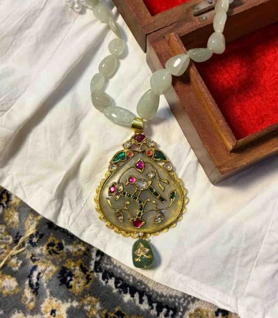 gold jewellery