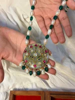 22K gold pendant with antique stone and delicate Jadai detailing
